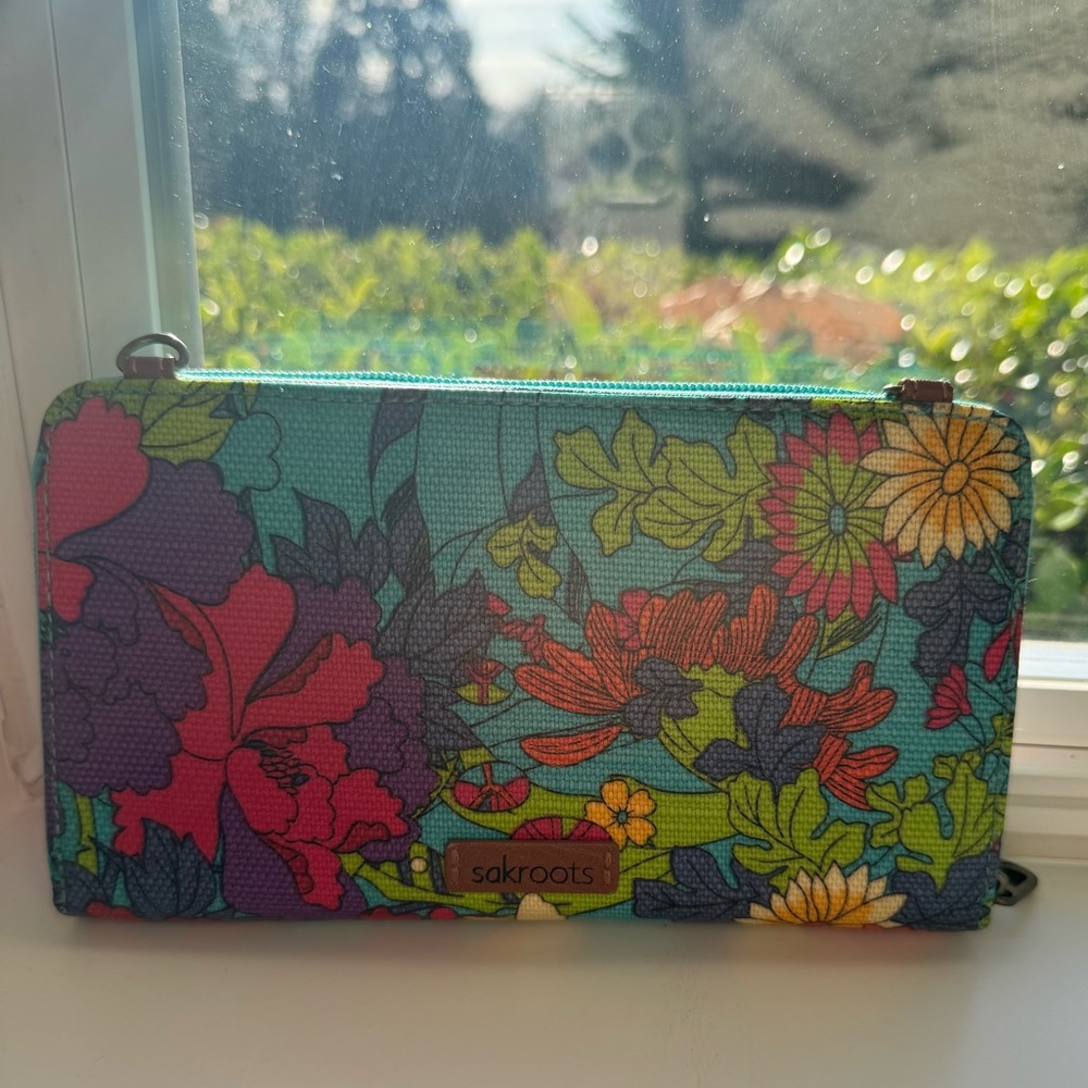 Sakroots‎ Colorful Floral Mini Bag - Picture 2 of 10
